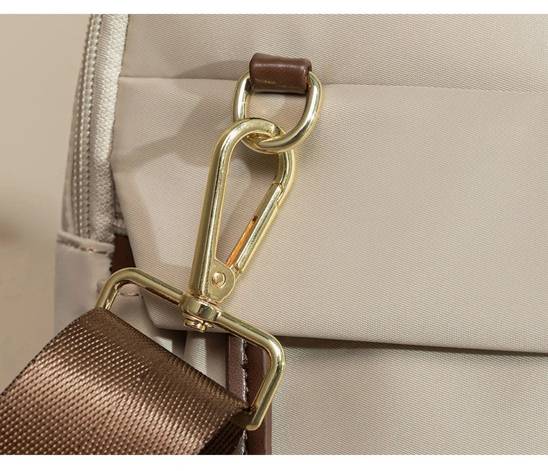 SleekSafe Water-Resistant Laptop Bag – Modern and Practical Laptop Sleeve