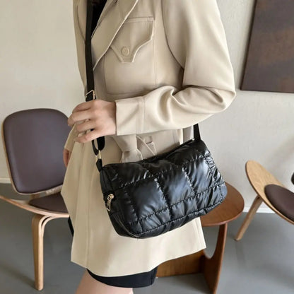 TravelEase Quilted Crossbody – Lightweight Shoulder Bag