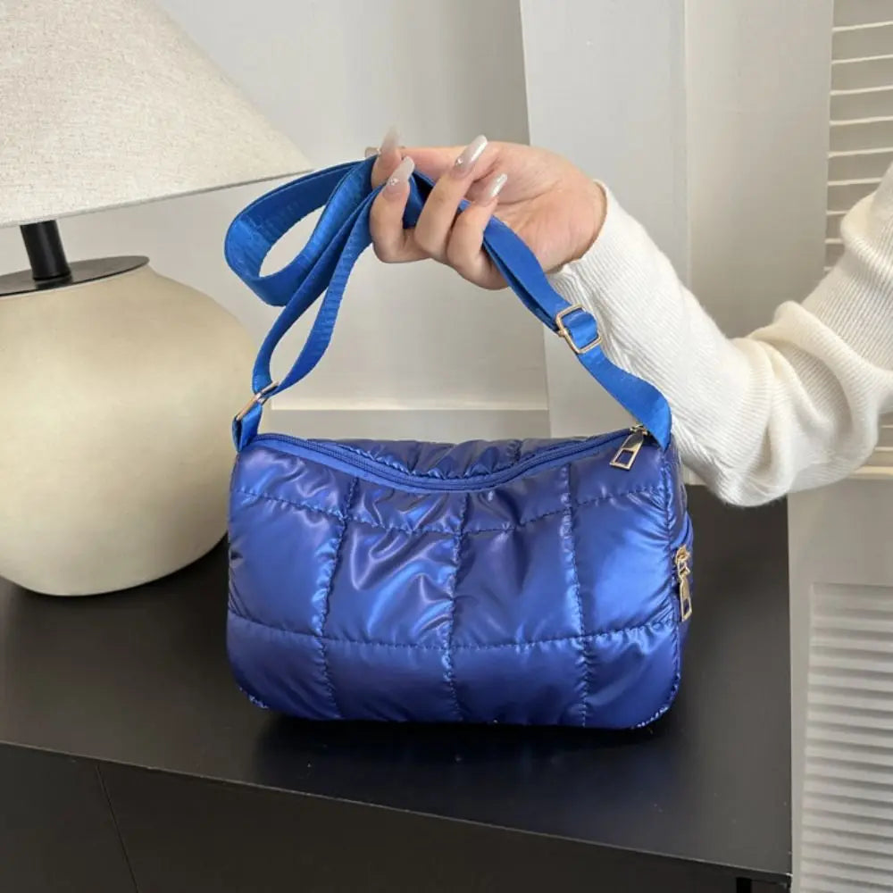 TravelEase Quilted Crossbody – Lightweight Shoulder Bag